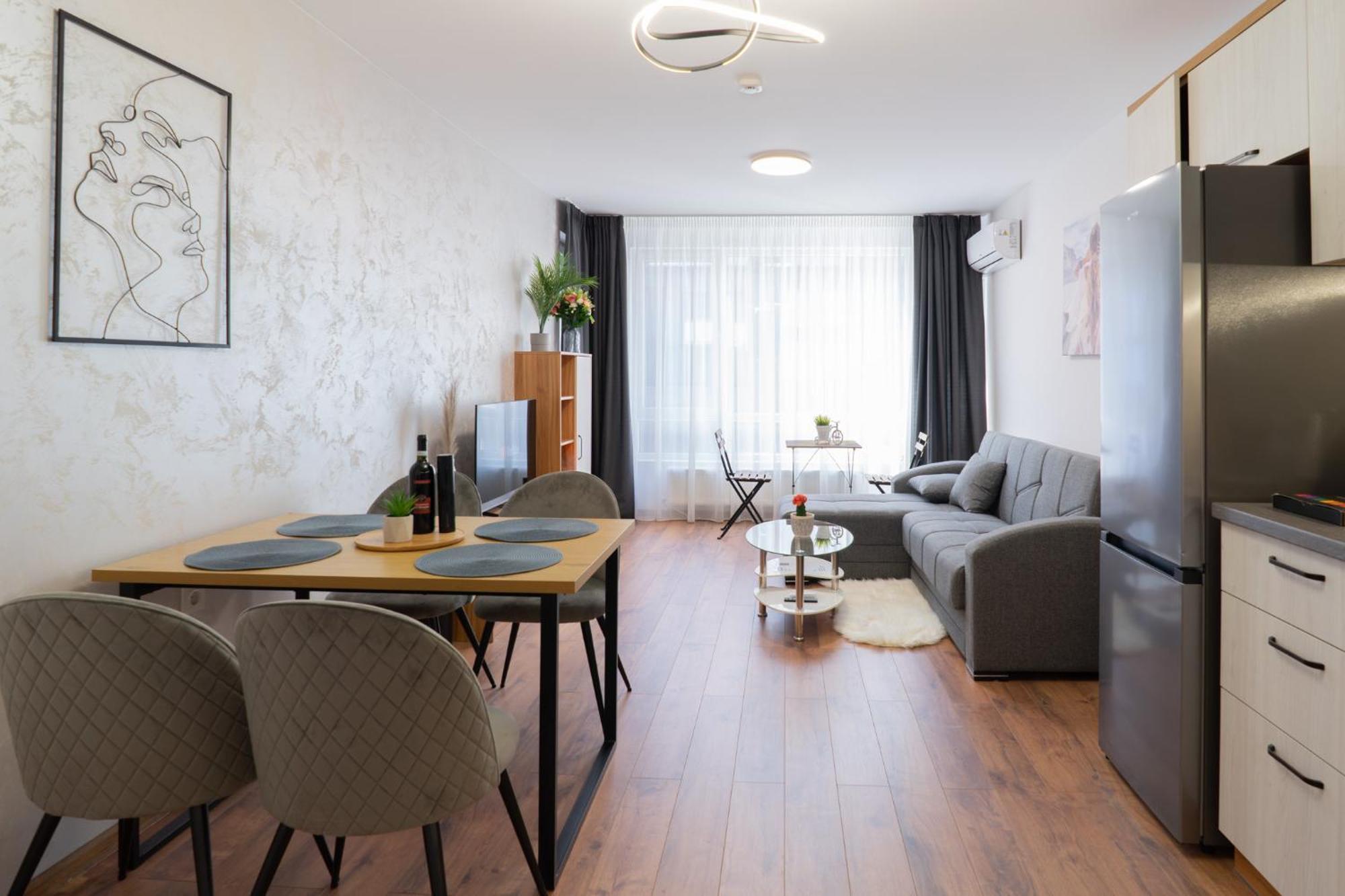 New Modern & Cozy Apartment With Free Private Parking And Ev Charging Station فارنا المظهر الخارجي الصورة