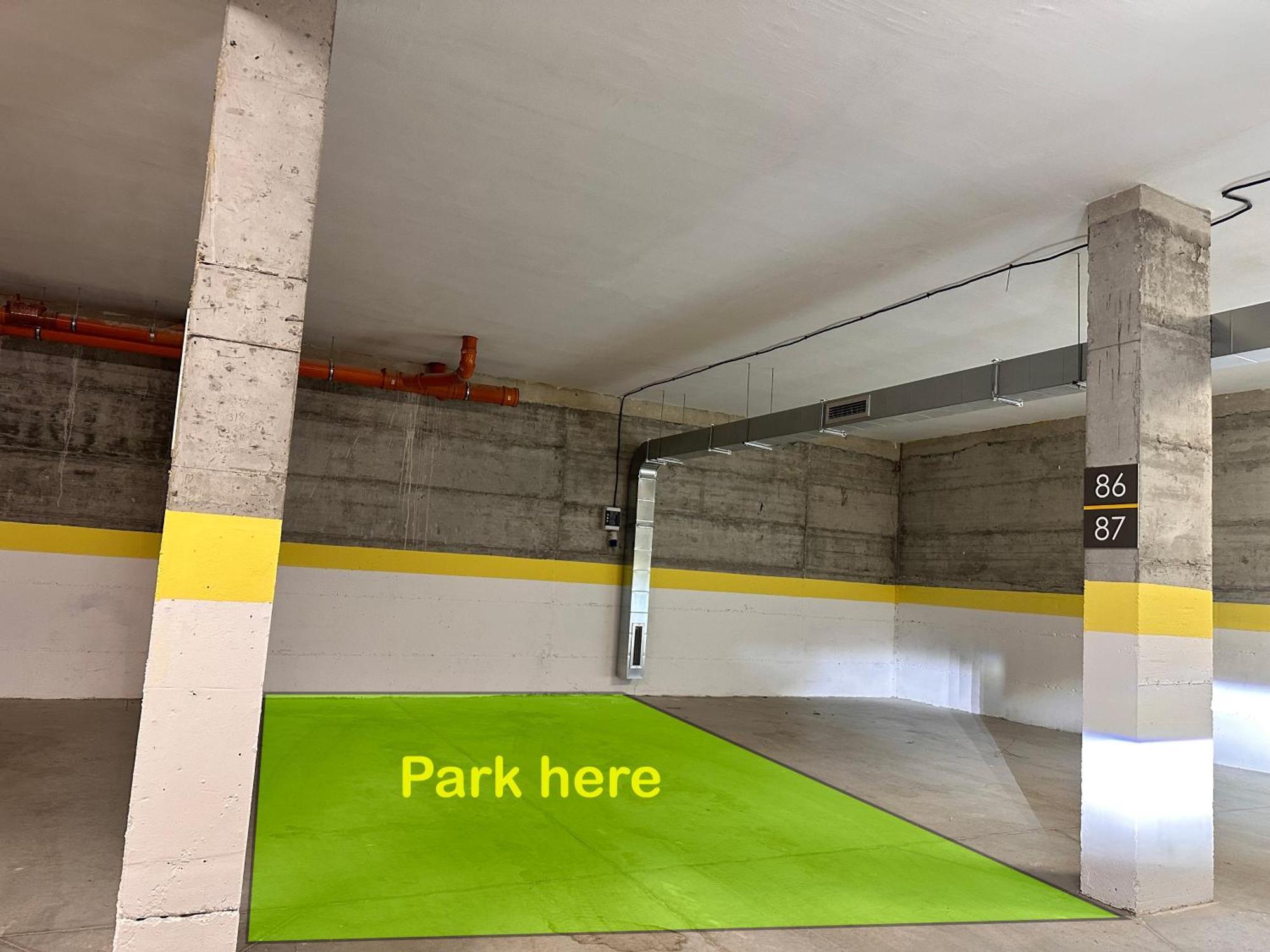 New Modern & Cozy Apartment With Free Private Parking And Ev Charging Station فارنا المظهر الخارجي الصورة